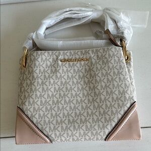 Michael Kors Cream and Tan Women's Bag